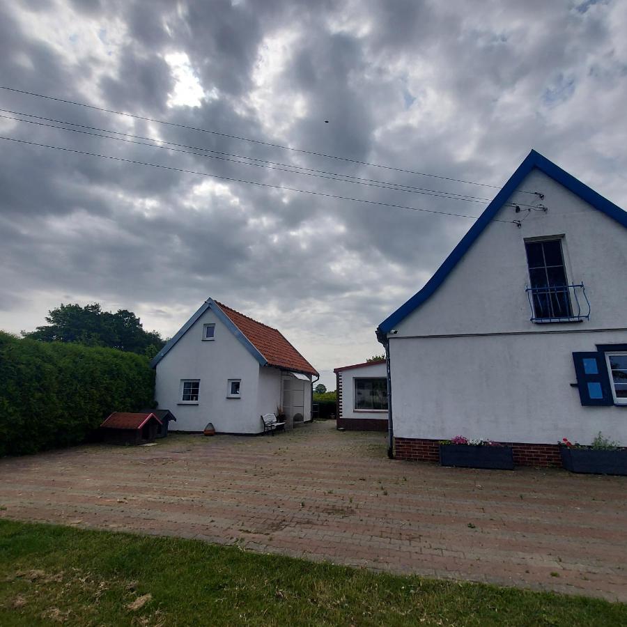 Villa Siedlisko Tafle à Chorazowka Extérieur photo